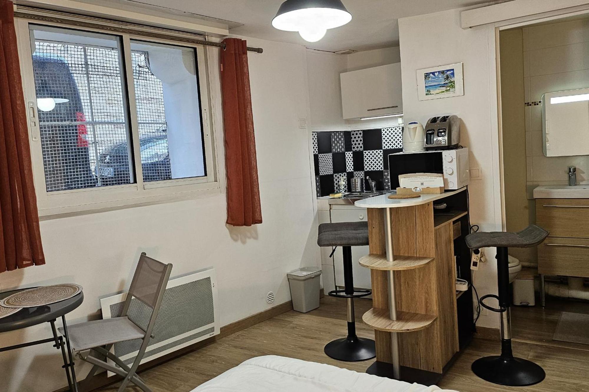 Studio Near The City Center Montpellier Exterior foto